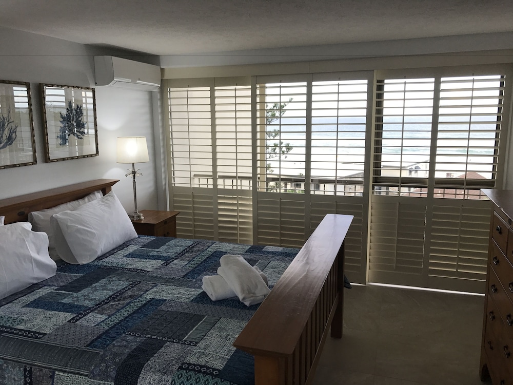 Norfolk Luxury Beachfront Apartments 51/74