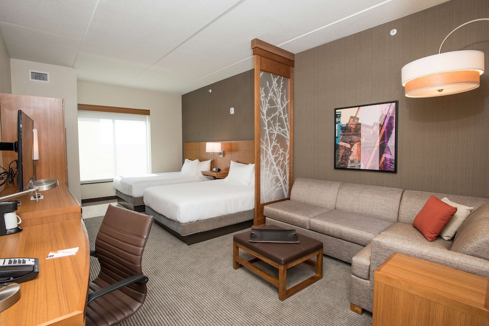 Hyatt Place Cincinnati / Sharonville Convention Center 35/62