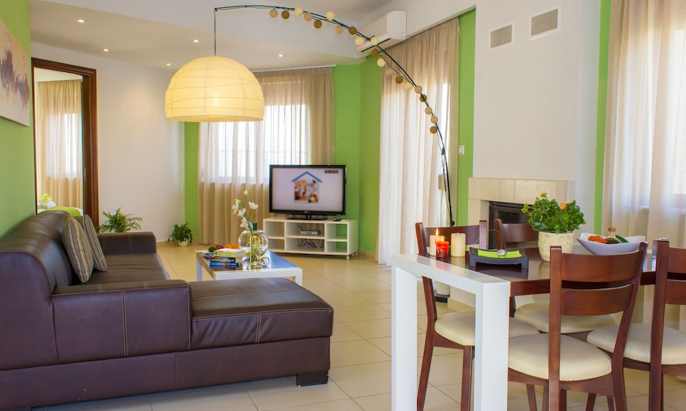 ESTHISIS SUITES CHANIA 34/57