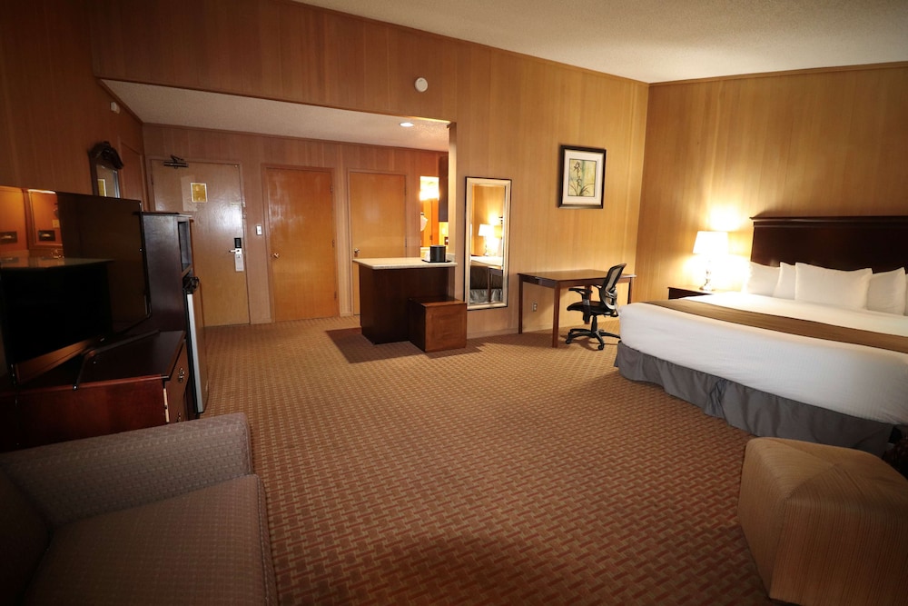 Best Western Chieftain Inn 9/34