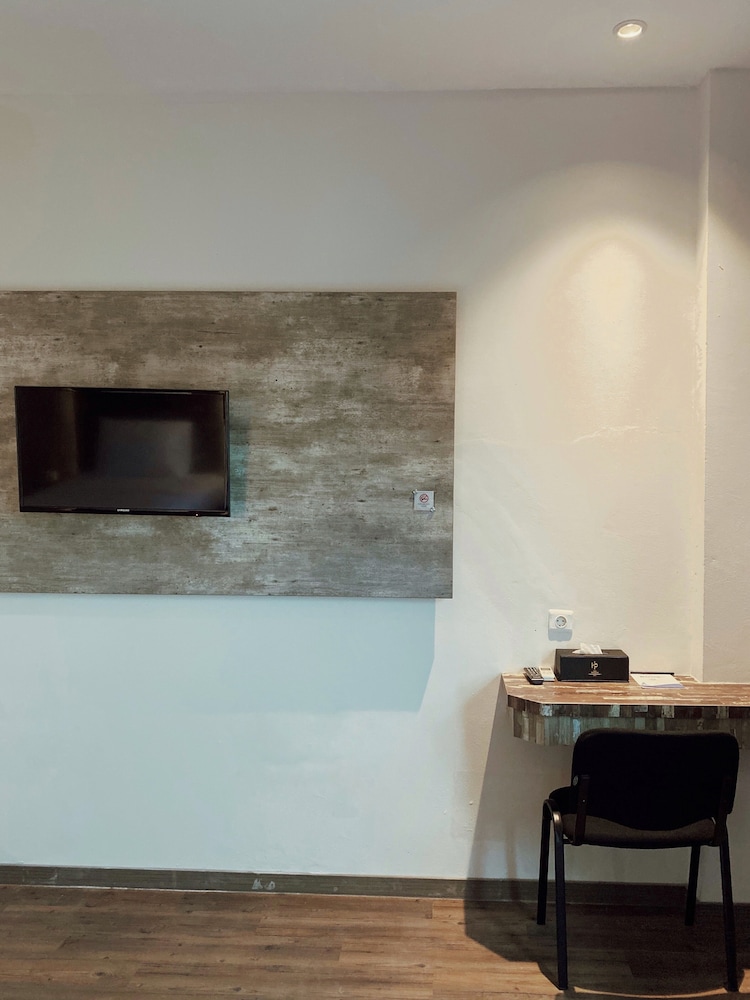 Paradise Hotel Tarakan 32/65