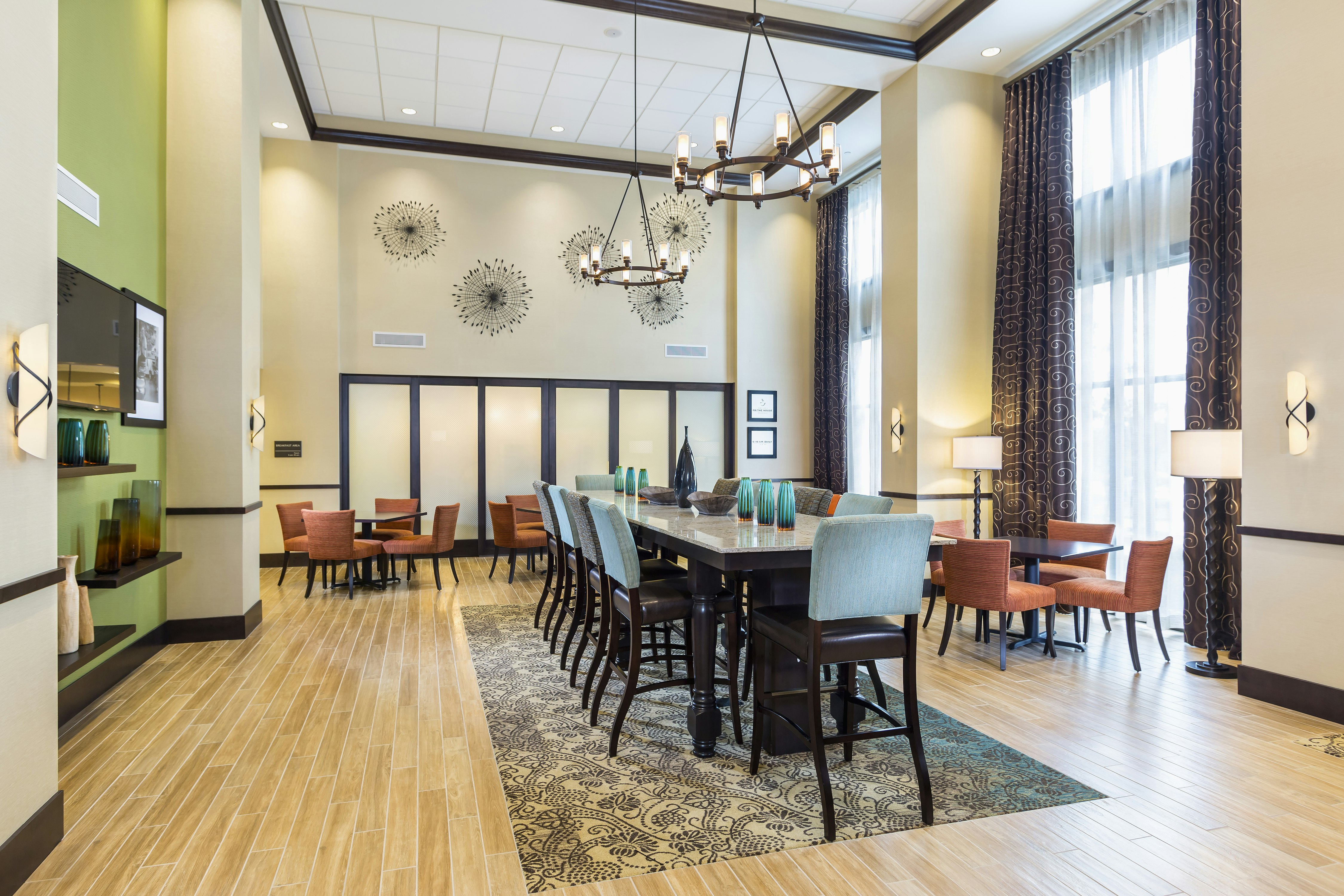 Hampton Inn & Suites Philadelphia Montgomeryville 23/37