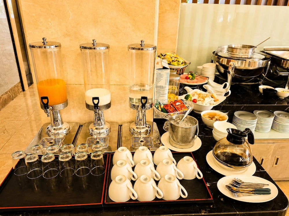 Spring Hotel Hanoi 52/62