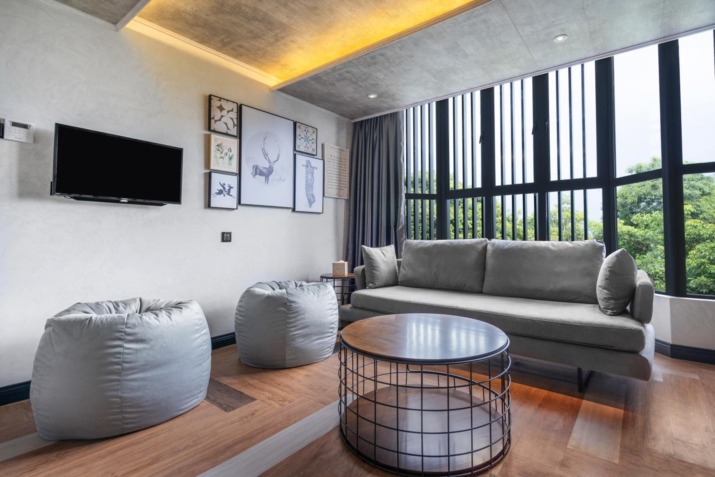 A&R Urban Hotel 32/50