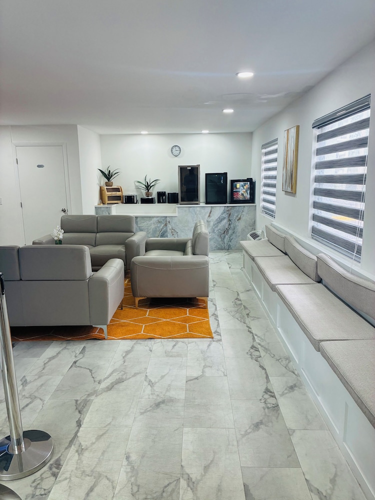 Nova Inn Resort 38/54