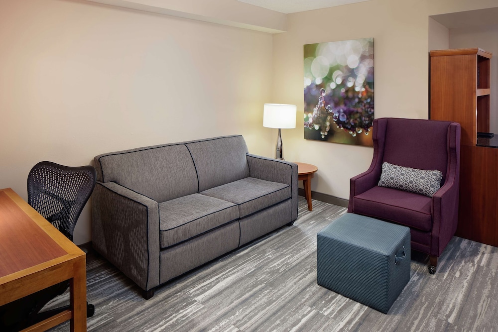 Hilton Garden Inn Fredericksburg 35/56