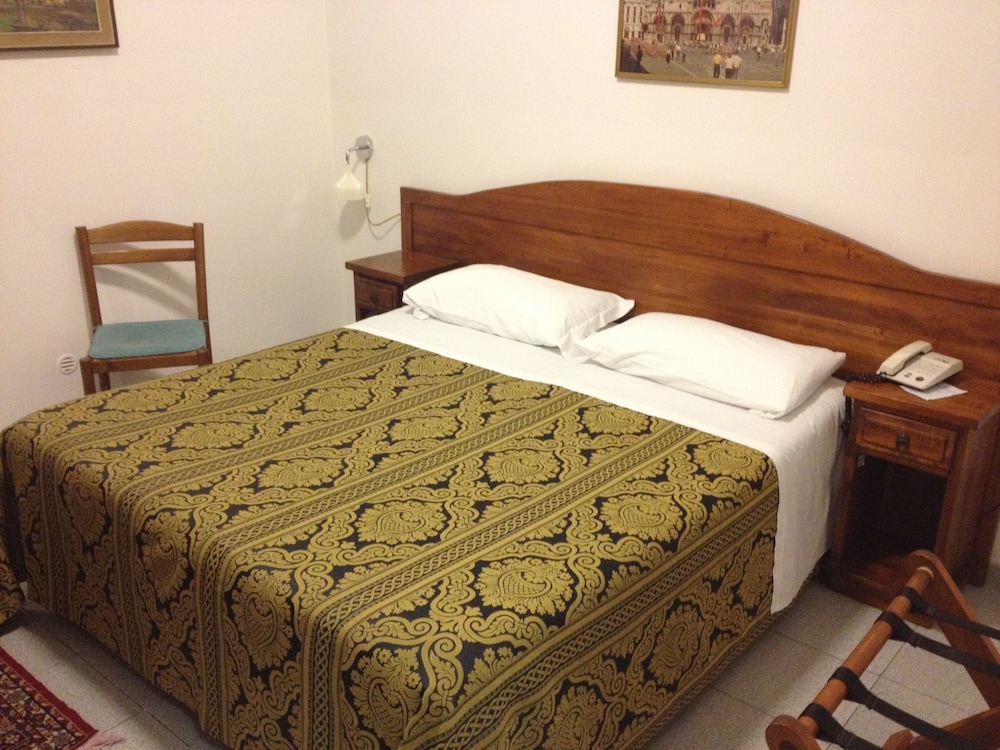 Hotel Archimede Ortigia 18/45