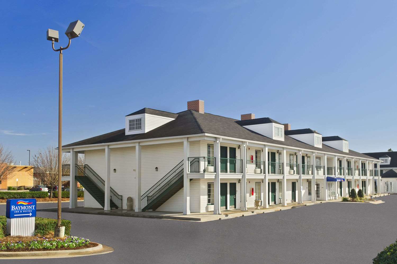 Baymont by Wyndham Warner Robins 4/63