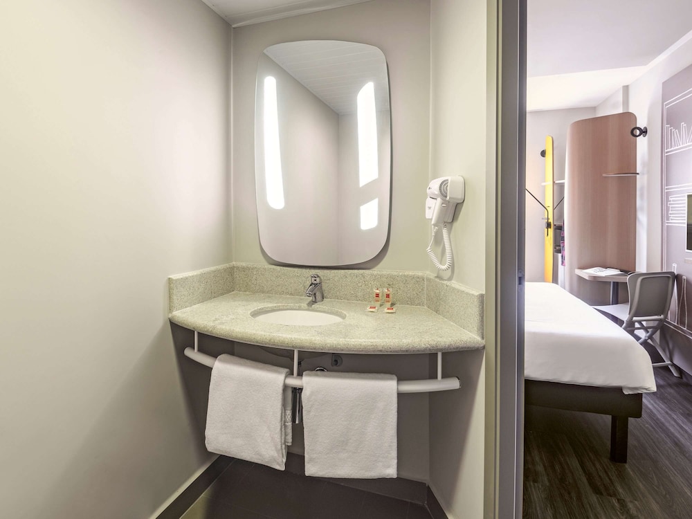 Ibis Sao Paulo Ibirapuera 11/63