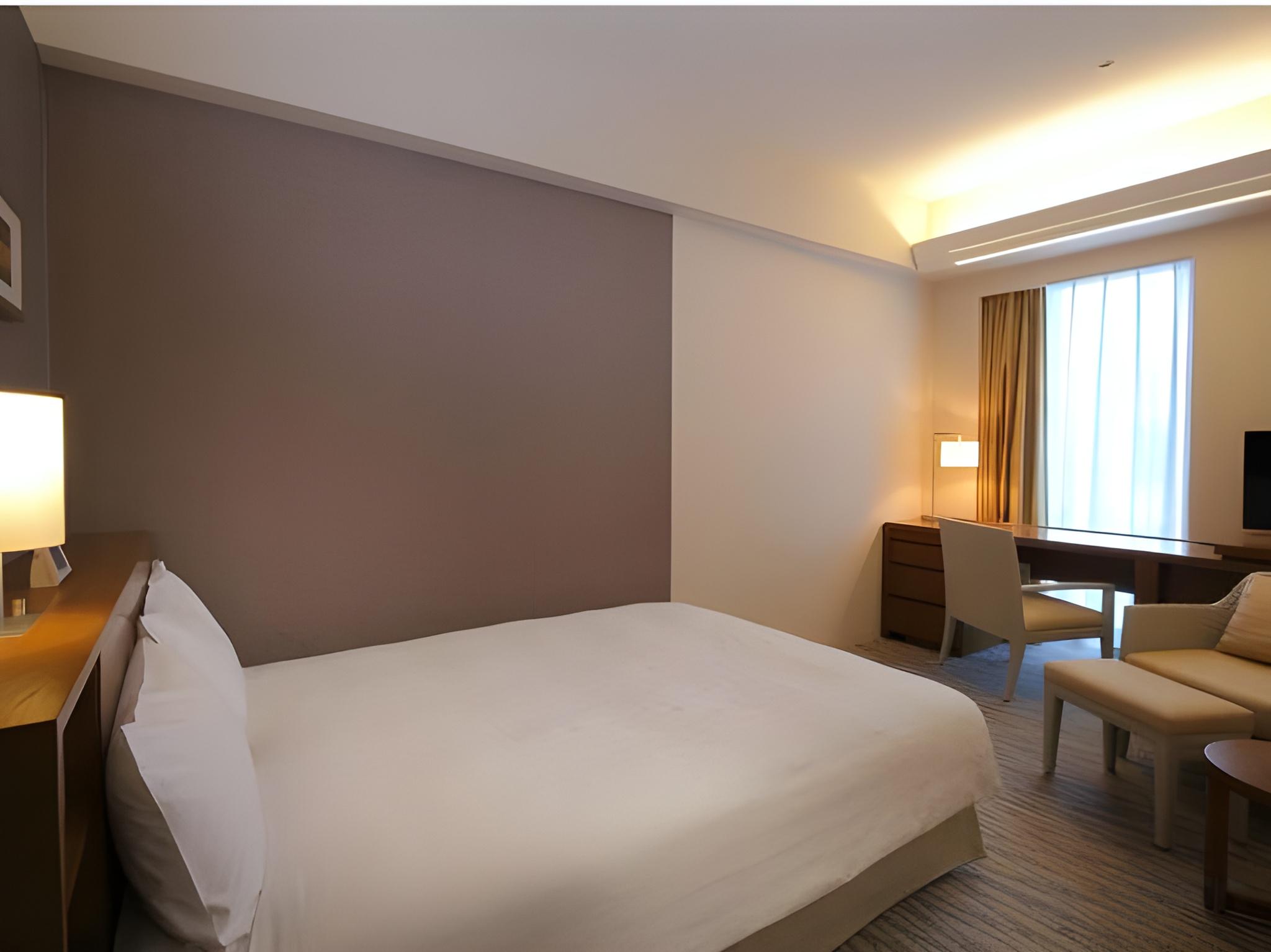 Room, Semi Double Bed