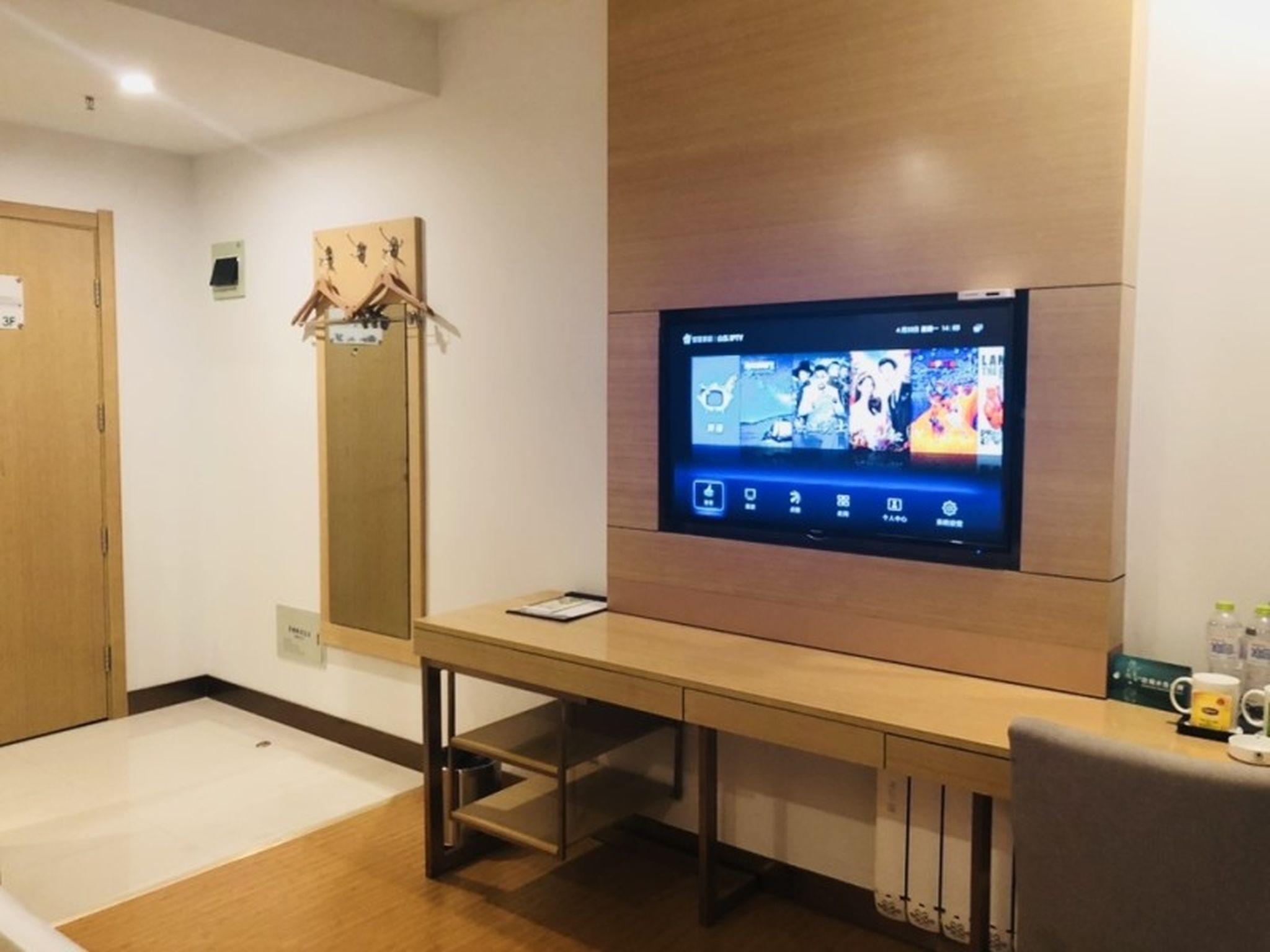 GreenTree Inn Jining Rencheng Area Jinyu Road Meikailong Express Hotel 32/39