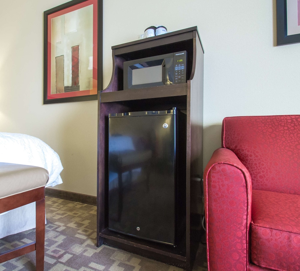 Hampton Inn Greenville, NC 25/81