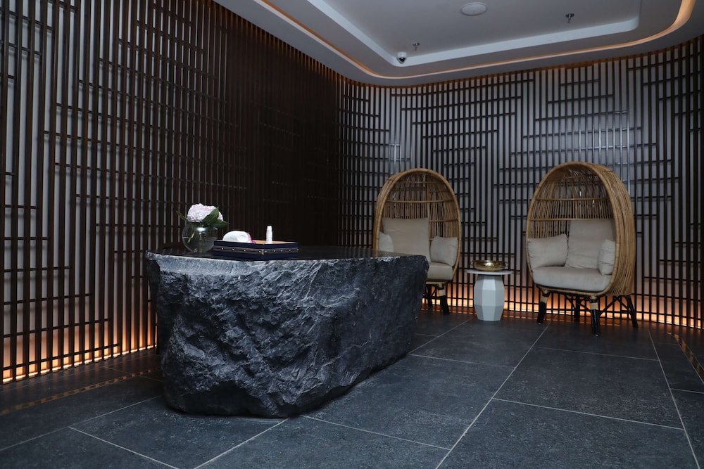 Radisson Blu Hotel & Spa Nashik 6/50