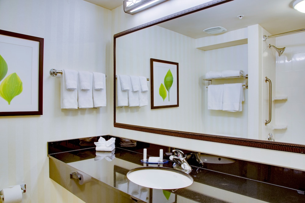 Fairfield Inn Suites Melbourne Palm Bay Viera 44/50