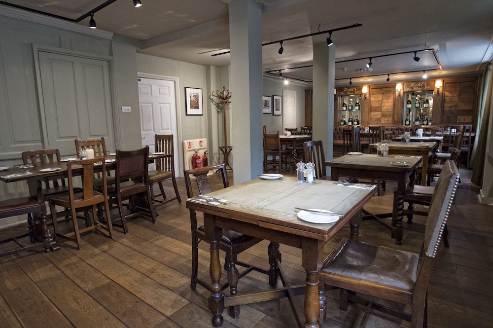 The Sun Inn 55/74