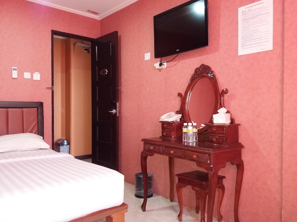 Rumah Shinta 32/68