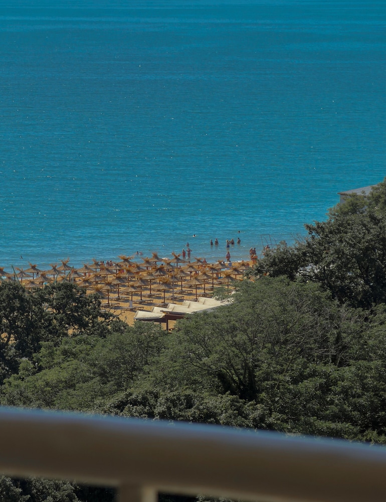 Grifid Club Hotel Arabella 42/48