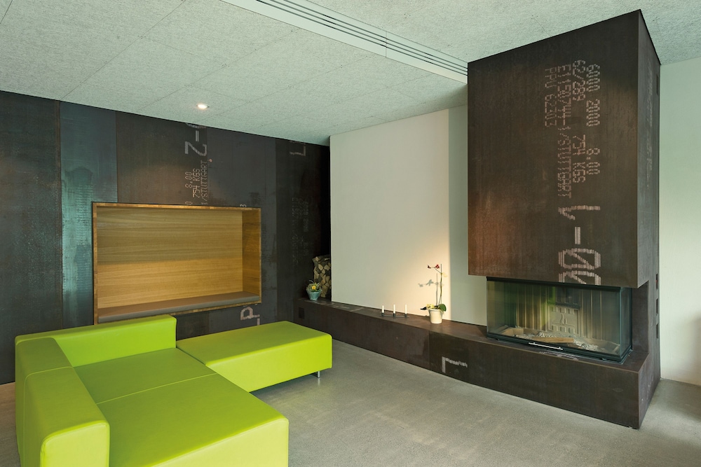 Interlaken Youth Hostel 13/63