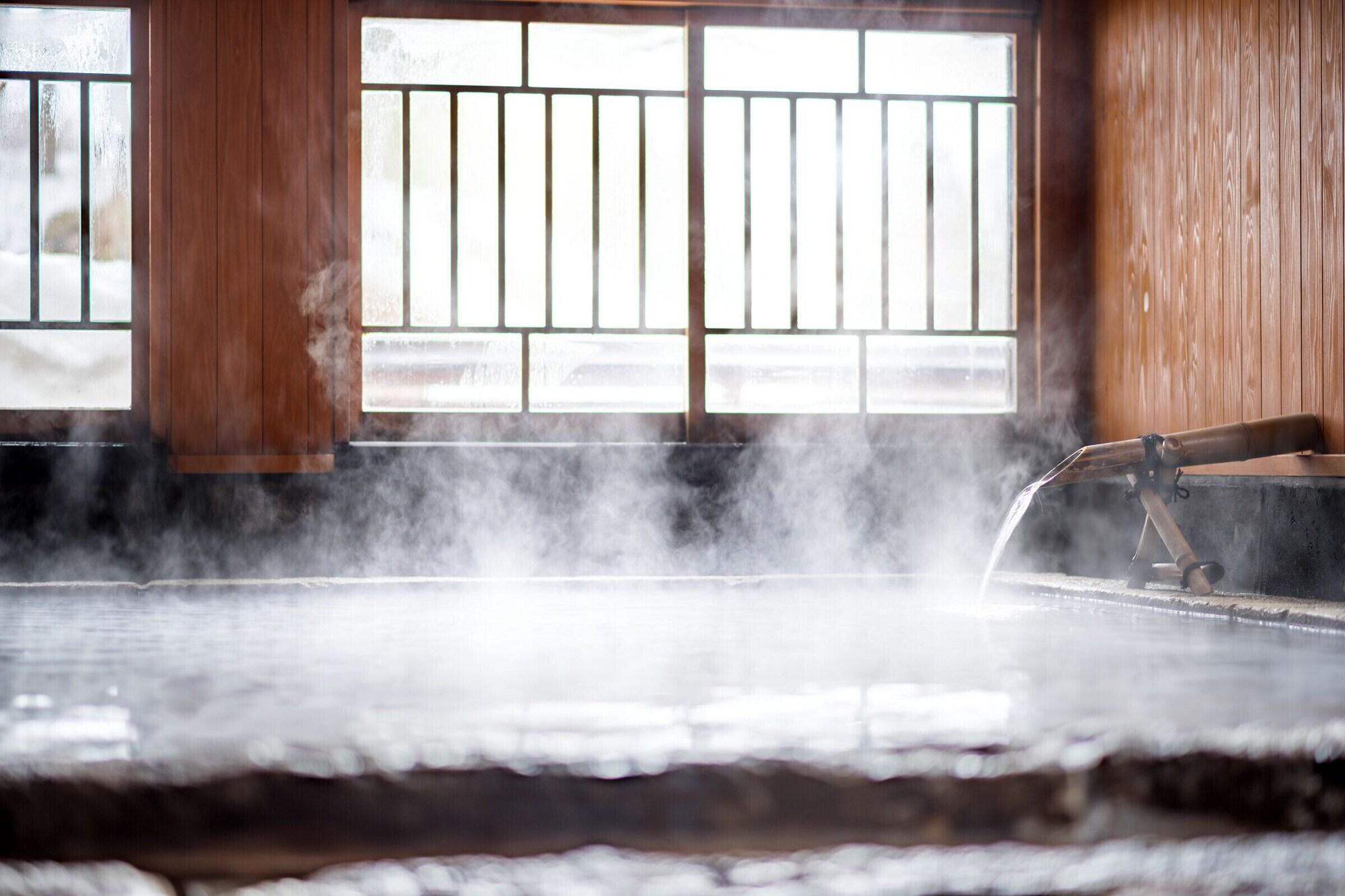 Ryokan Tarobee 12/22