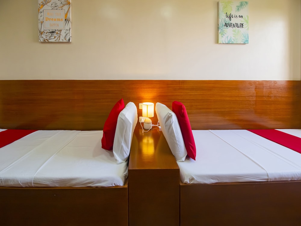 OYO 832 The Teepee Place Hostel & Residence Inn 17/37