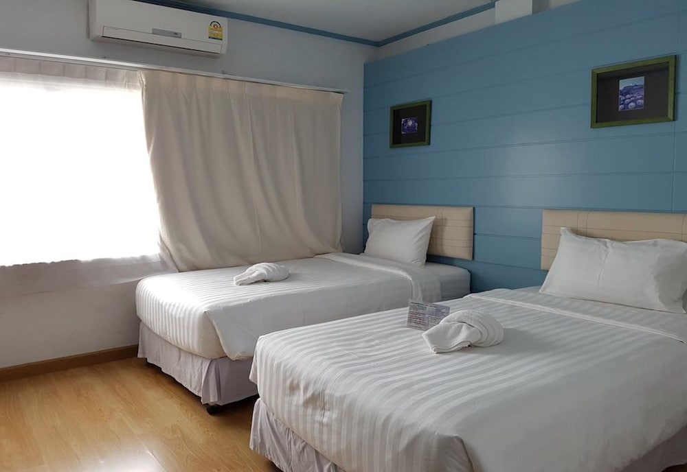 Cactus Resort & Hotel 34/65