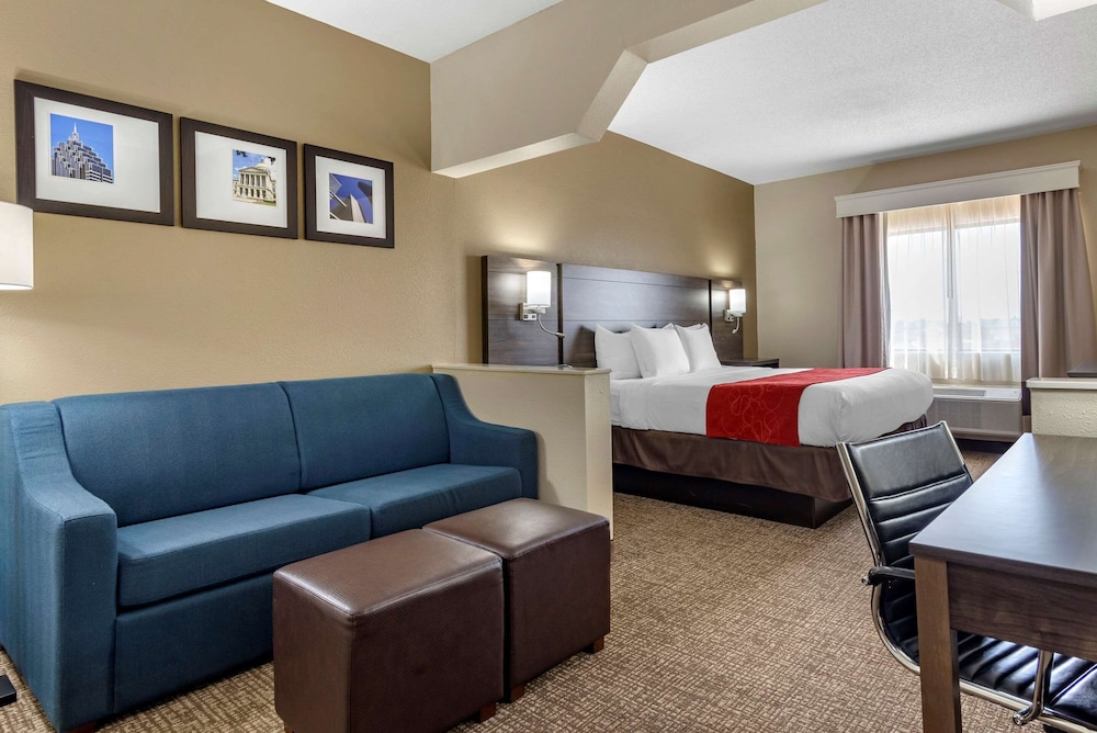 Comfort Suites Warner Robins 34/56