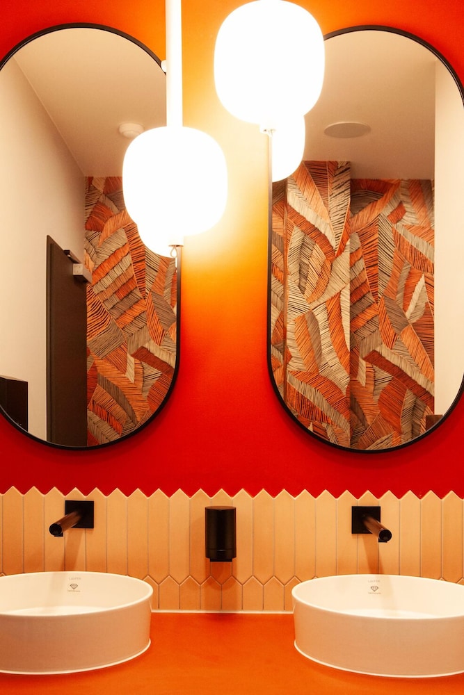 ibis budget Hotel Berlin Airport 25/45