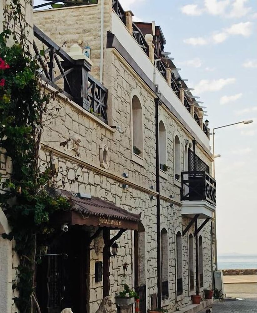 Golden Stone Butik Otel 2/50