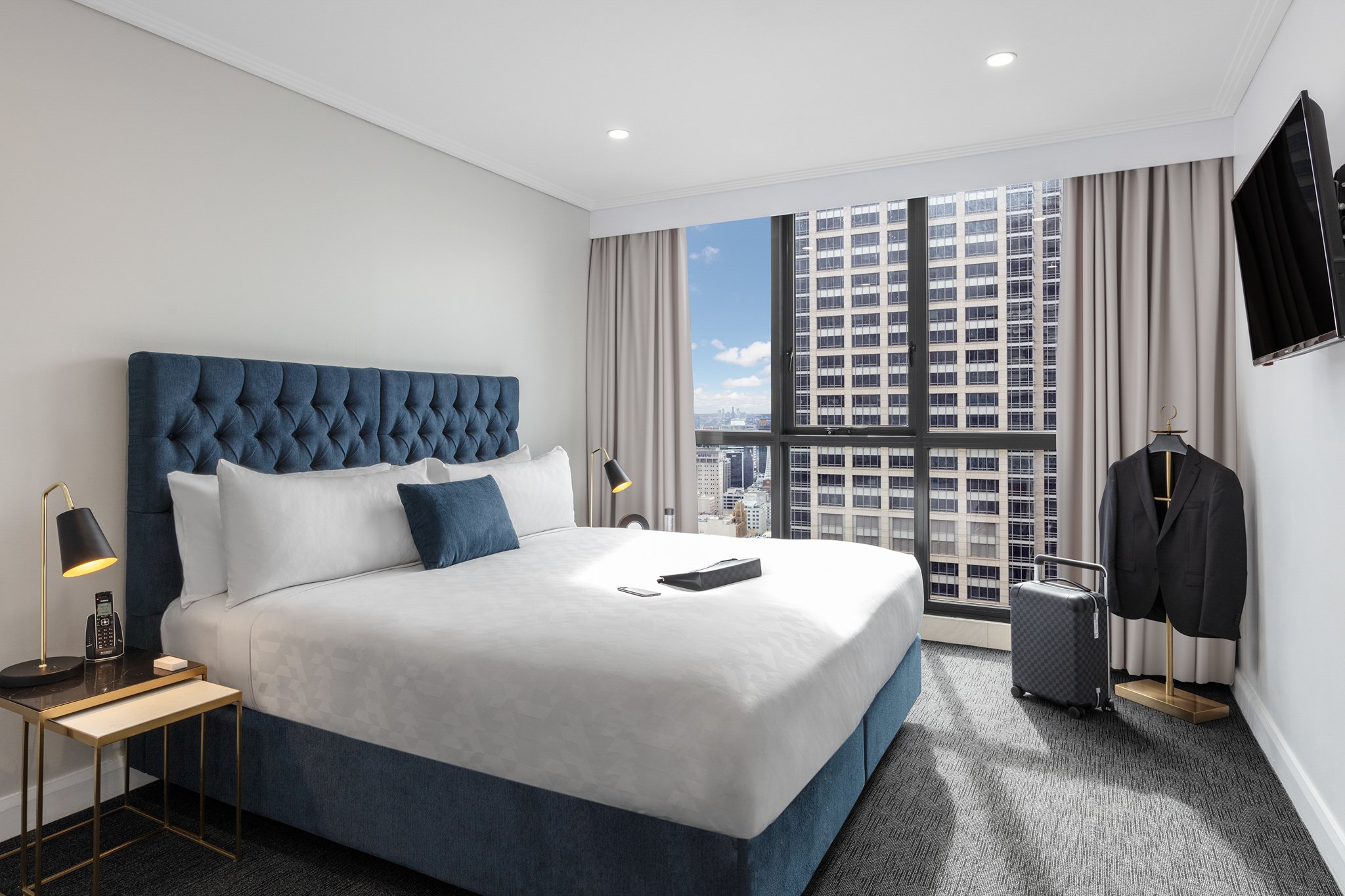 Meriton Suites Pitt Street 19/65