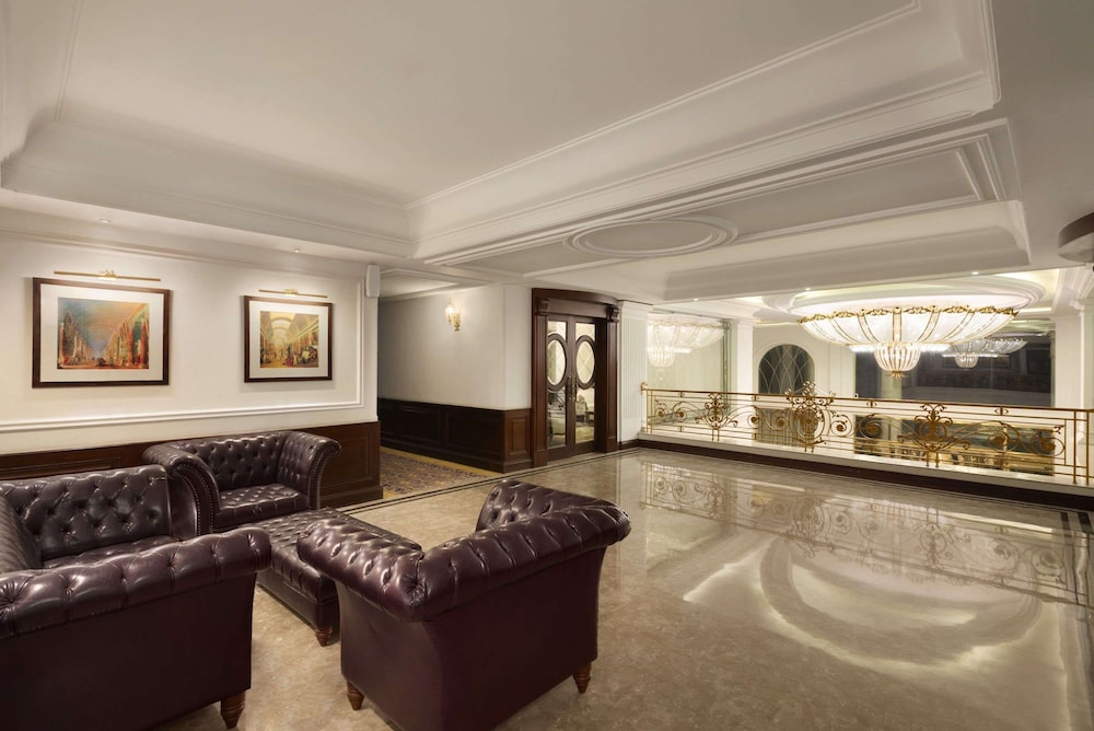 Ramada Plaza by Wyndham Chandigarh Zirakpur 40/58