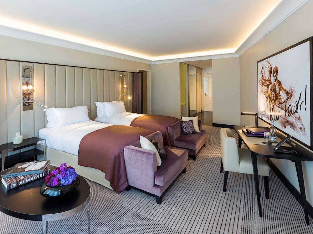 Sofitel Frankfurt Opera 16/75