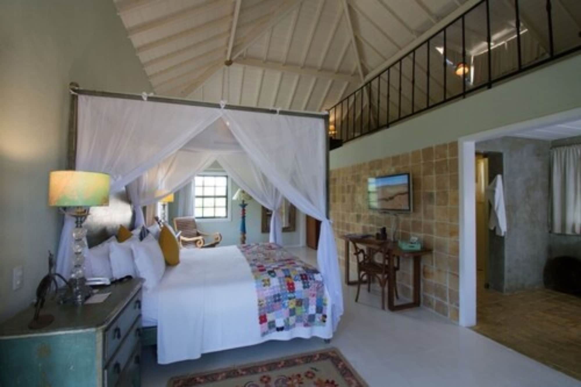 Mezzanine, Premier, Suite, King Bed, Hot Tub