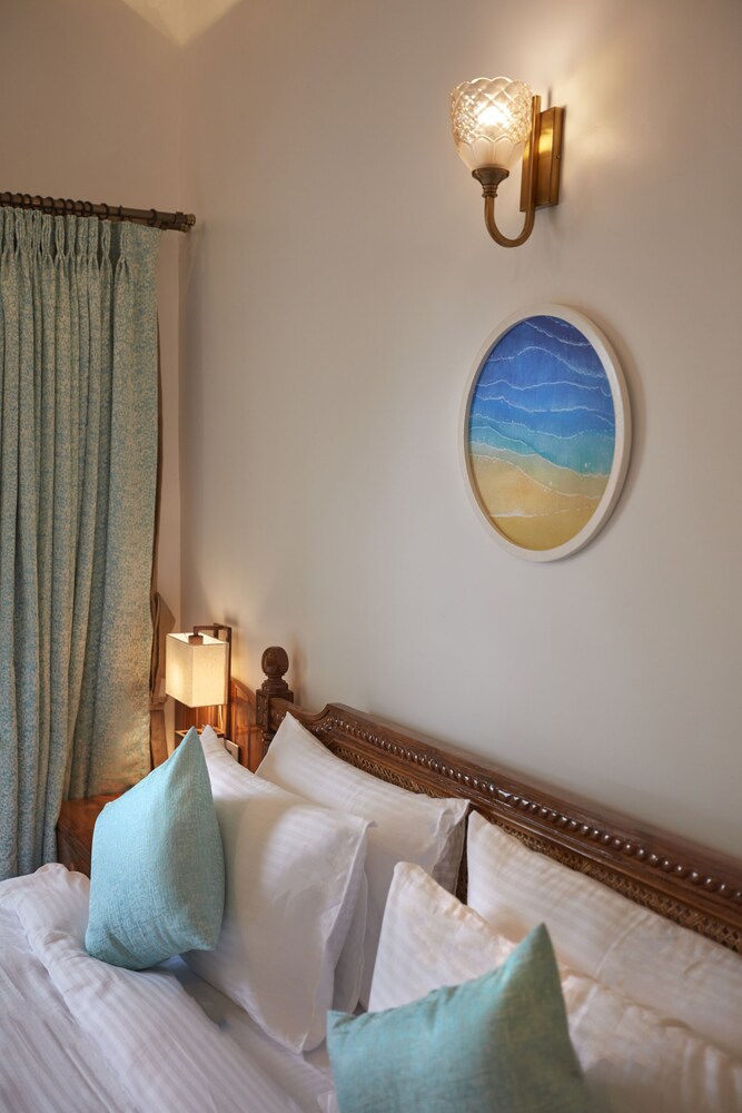 Sea Queen Beach Resort and Spa 31/69