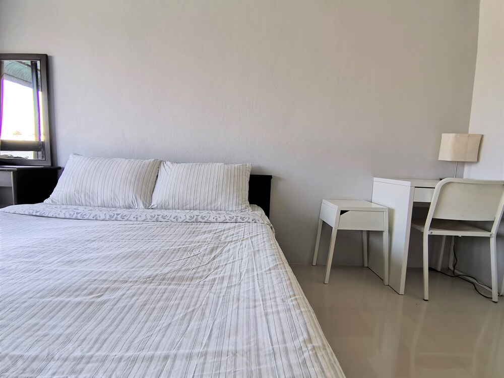 Nice Nap Hostel 10/31