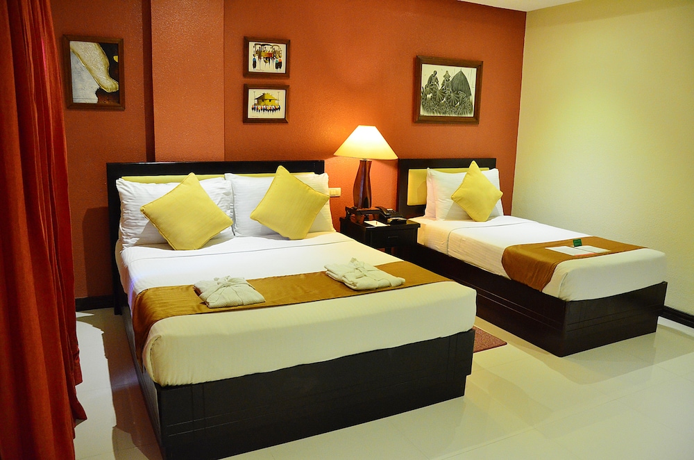 Hotel Centro Puerto Princesa Near Airport by ZUZU 26/107