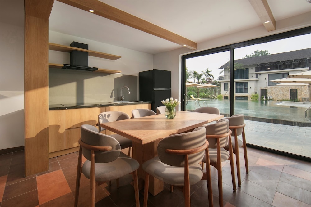 Rivana Retreat 29/46