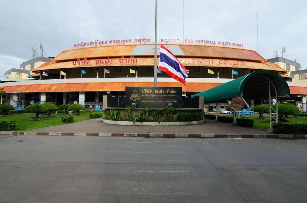 Bed To Bangkok 41/50