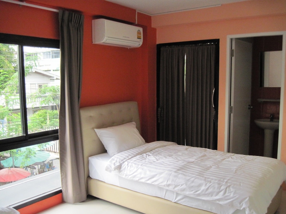 DON MUEANG AIRPORT MODERN BANGKOK HOTEL 4/20