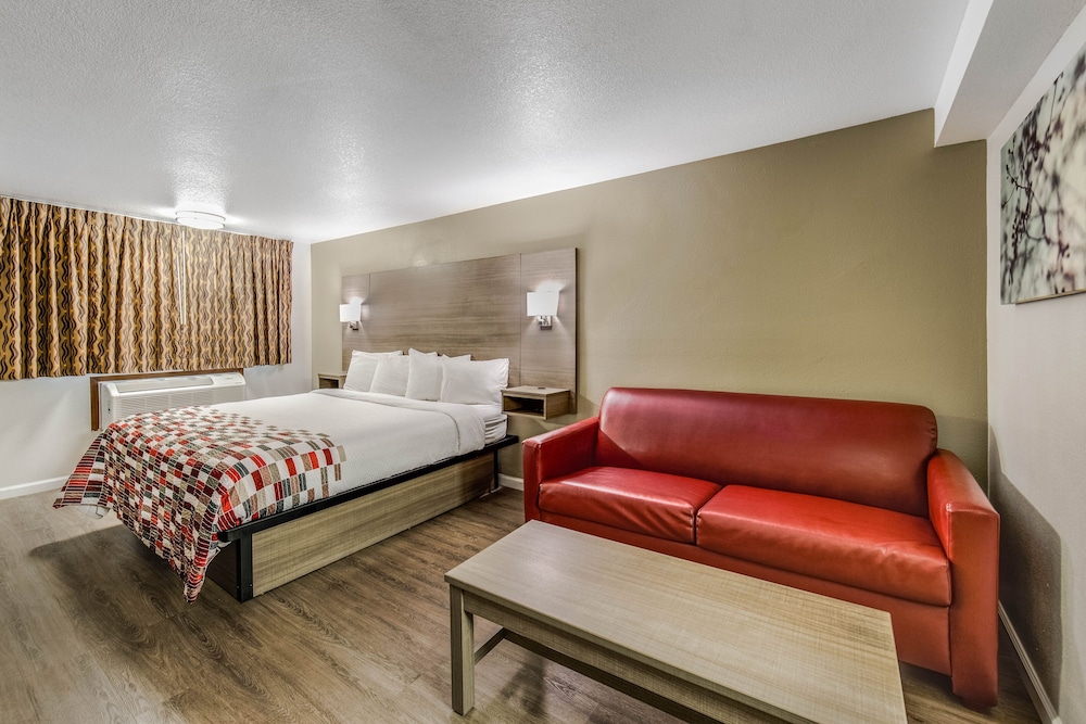 Ramada by Wyndham Medford Airport North 13/47