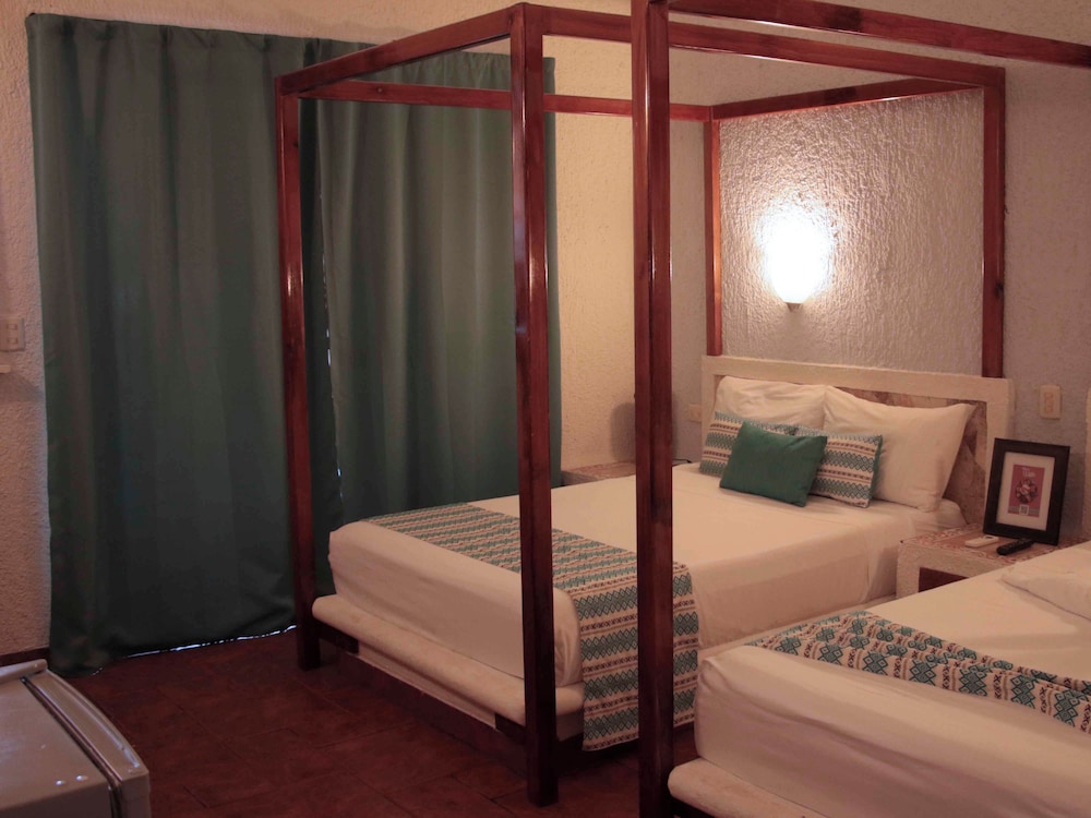 Chez Waffle Hotel 26/69