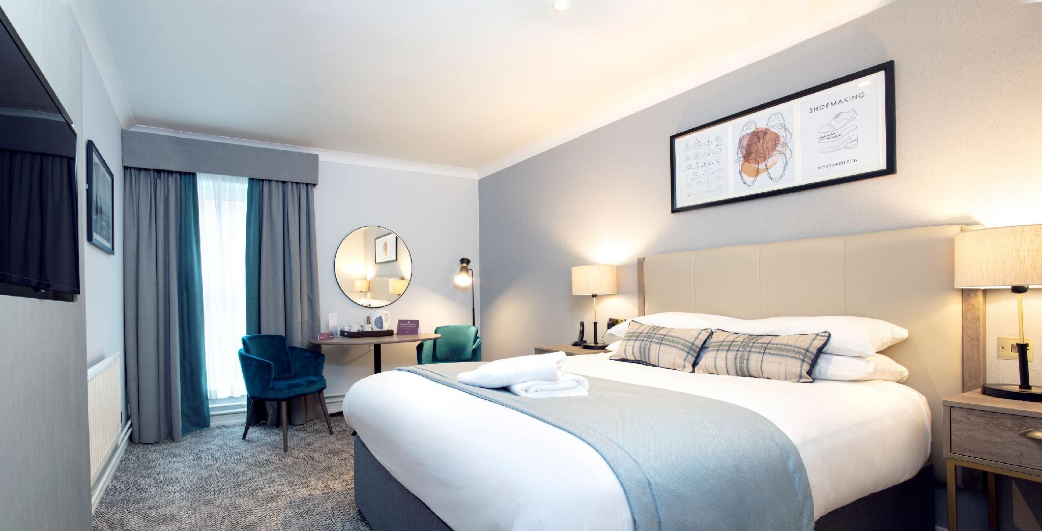 Superior, Twin Beds, King Bed