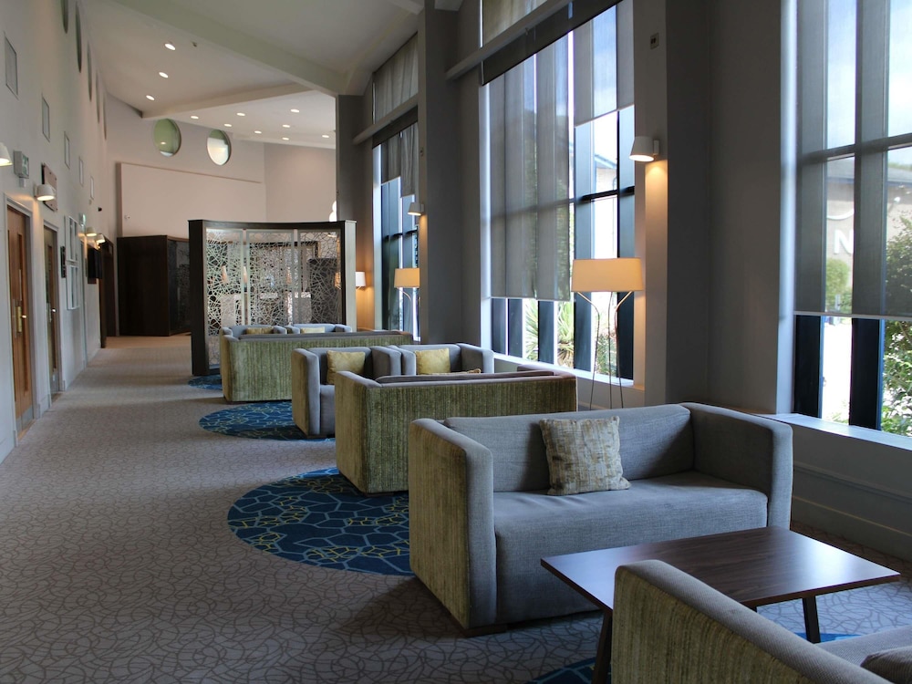 NOVOTEL LONDON STANSTED AIRPORT 29/69
