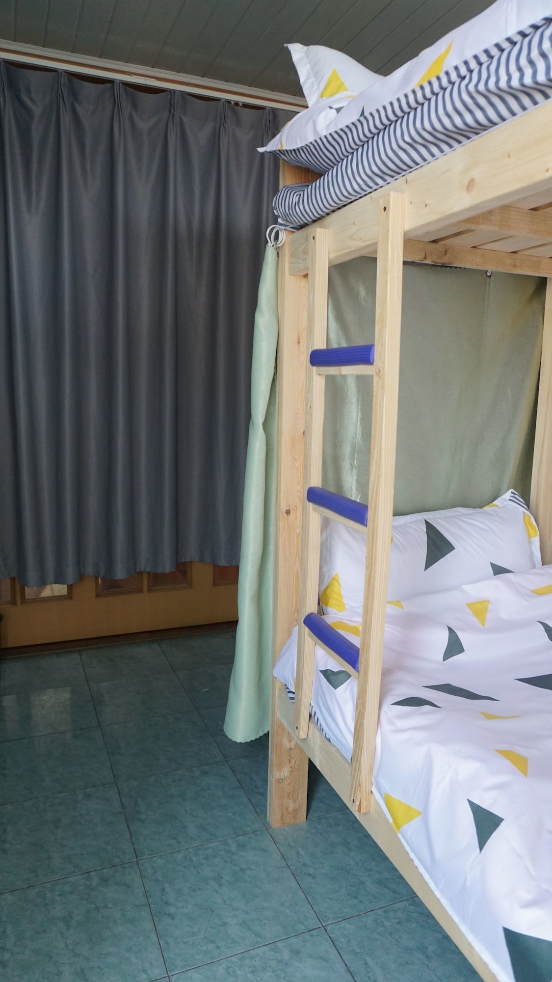 CLASSIC, DOUBLE BED