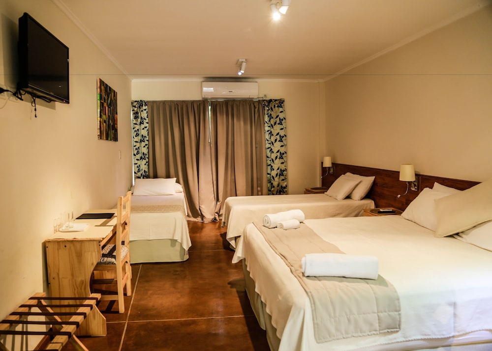 Rainforest de Selva Hotel 26/65