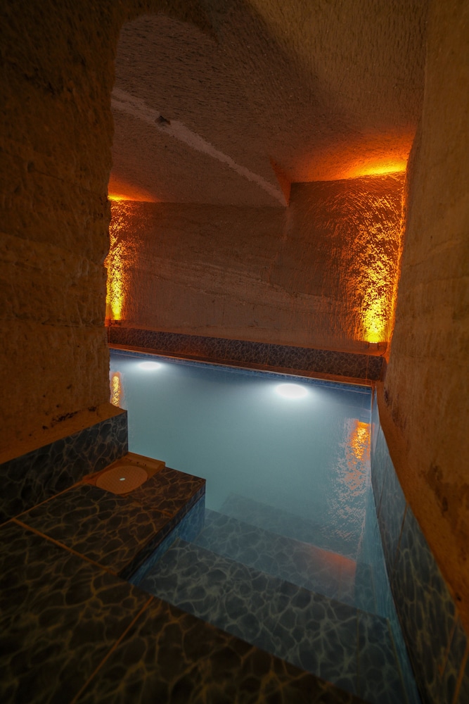 My Cave Suites 47/50
