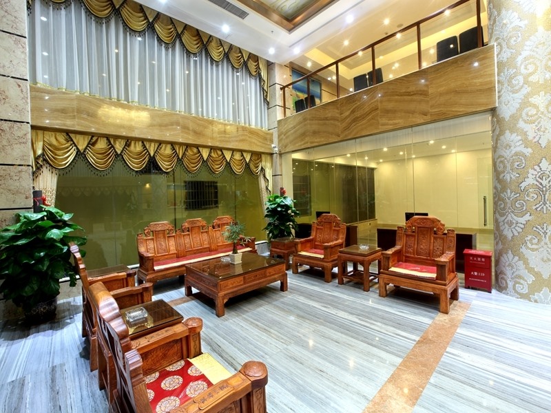 Greentree Inn Sanya Jiyang District Yalongbay Yingbin Avenue Hotel 21/23