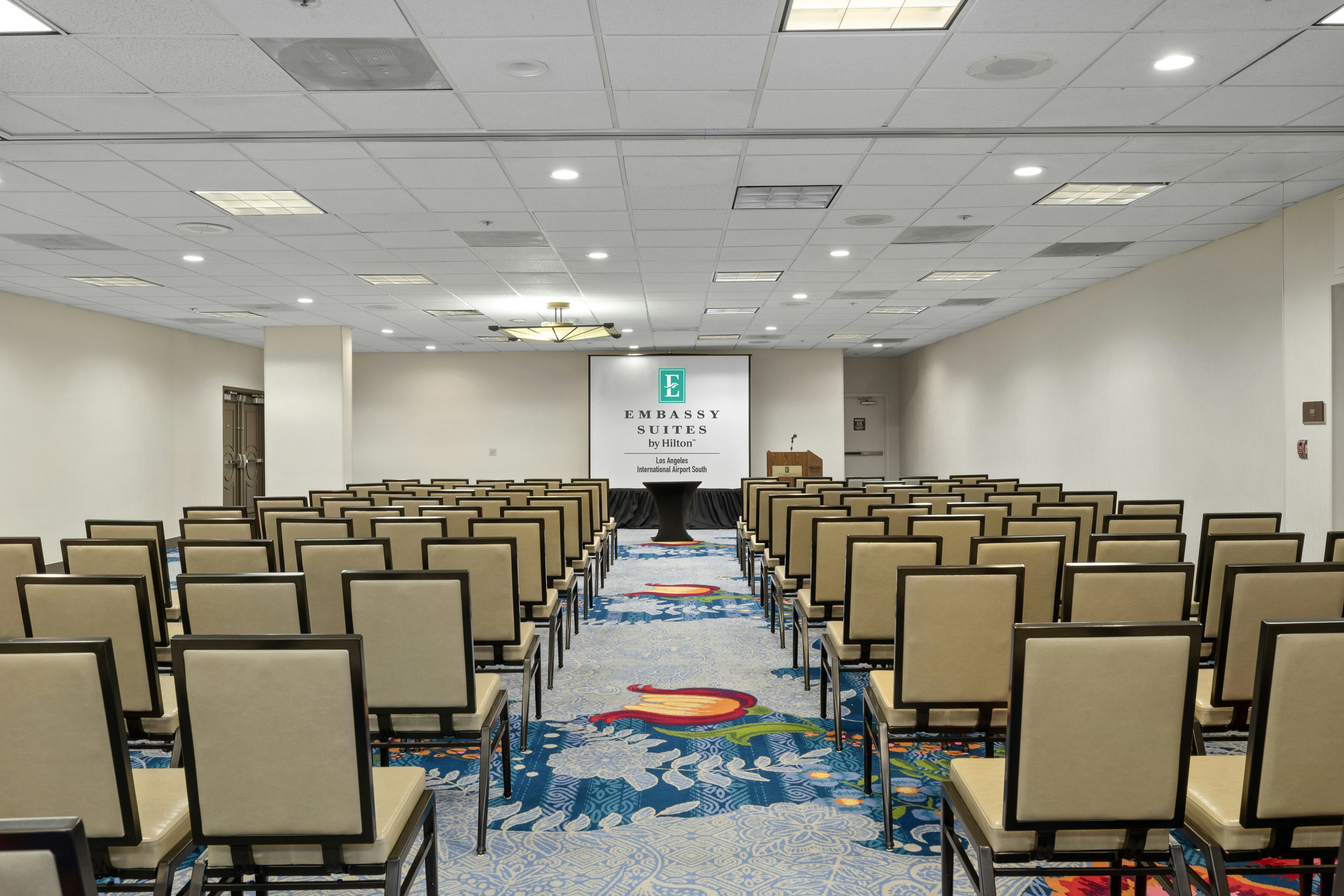 Embassy Suites by Hilton Los Angeles International Airport South 61/65