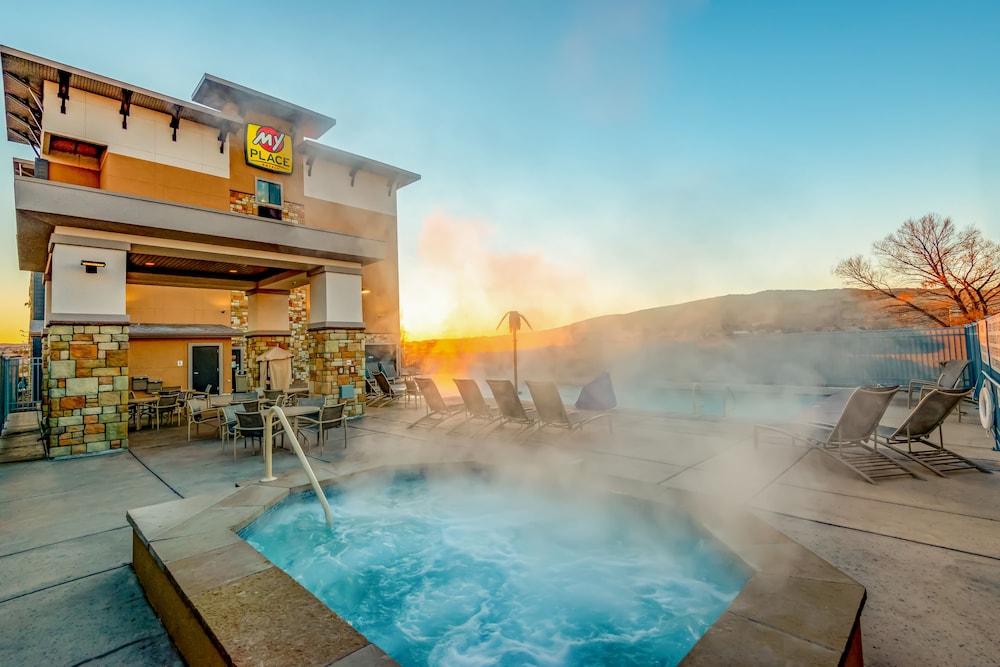 My Place Hotel St George UT 8/42