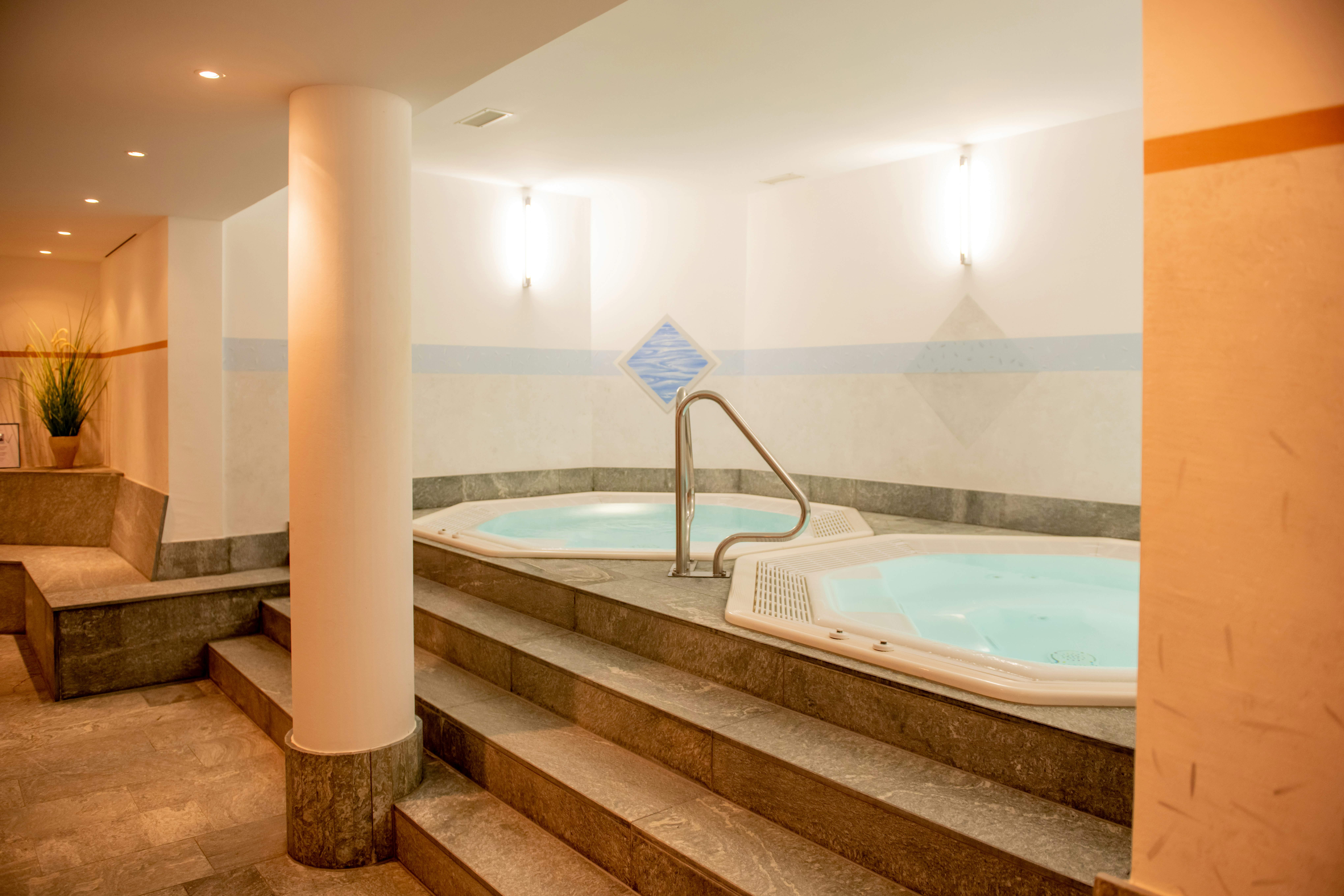 Schweizerhof Zermatt Hotel 45/81