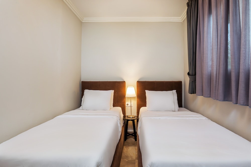 Sunny Villas And Spa 5/50